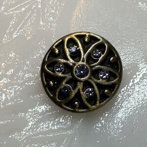 Petite Ginger Snap 12mm antique gold-toned flower with purple rhinestones